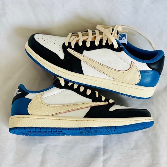 Fragment Design x Travis Scott x Air Jordan 1 Retro Low - Picture 1 of 6